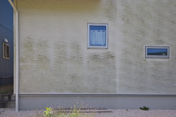 黒ずみ・排気ガス跡