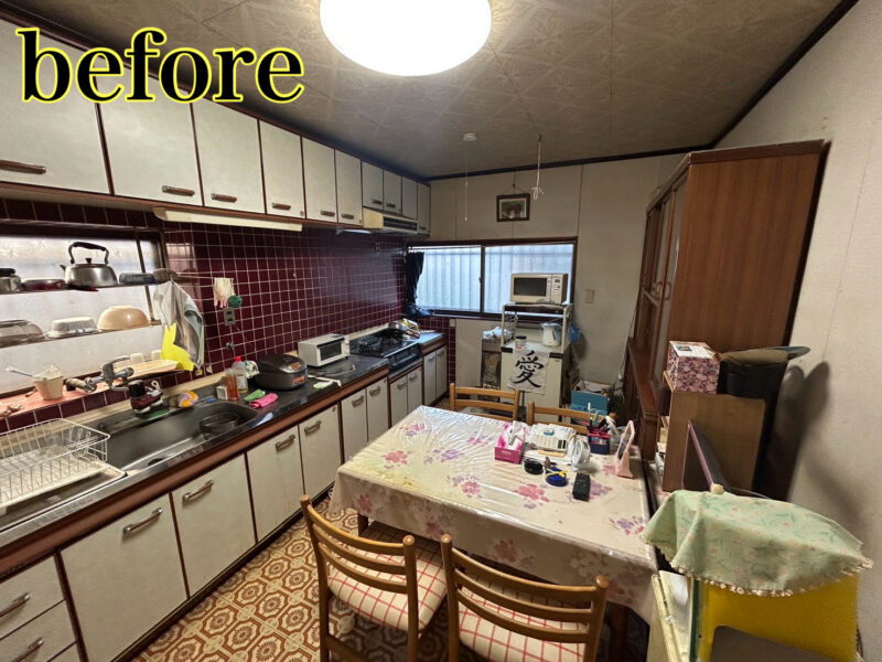 【福知山市】売却前の遺品整理｜約40坪・2階建て住宅の作業事例 - Before